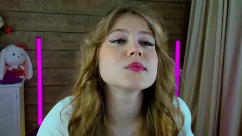 SelinSwarovski online show from March 8, 4:39 pm