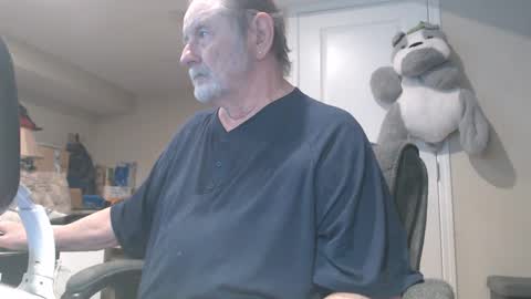 selkie2s online show from October 4, 6:50 pm