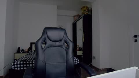 Snapshot of sellena_angel chatting on May 2, 9:09 pm sellena_angel online show from May 2, 9:09 pm