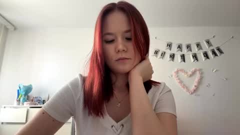 Lily online show from April 18, 10:52 am