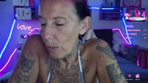 Snapshot of selvaggia_del_caribe chatting on July 13, 4:32 pm Selvaggia Del Caribe online show from July 13, 4:32 pm
