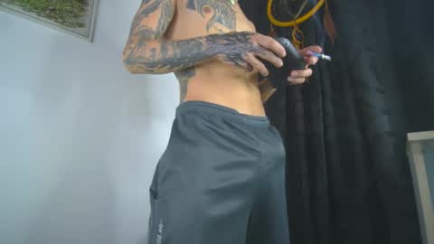 sem_alas online show from December 15, 11:31 pm