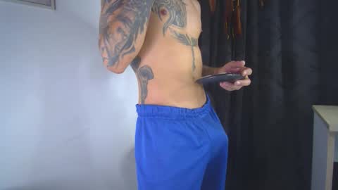 sem_alas online show from January 6, 11:18 pm