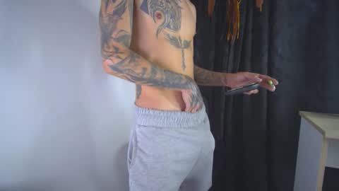 sem_alas online show from March 10, 12:15 am