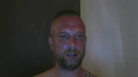 sence08 online show from October 17, 8:44 pm