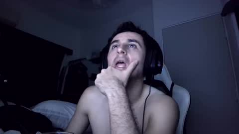 Snapshot of senitzzu chatting on January 2, 7:33 am PAJACONTROL online show from January 2, 7:33 am