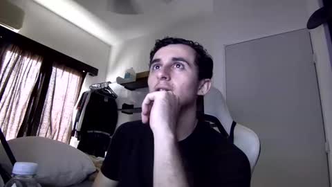 Snapshot of senitzzu chatting on January 2, 6:12 pm PAJACONTROL online show from January 2, 6:12 pm