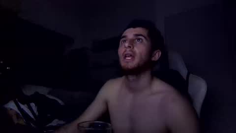 Snapshot of senitzzu chatting on January 14, 3:01 am PAJACONTROL online show from January 14, 3:01 am