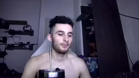 Snapshot of senitzzu chatting on October 16, 1:28 am PAJACONTROL online show from October 16, 1:28 am