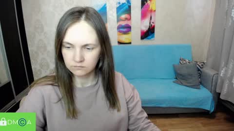 Snapshot of senora_pepper chatting on April 1, 11:00 am Lolla online show from April 1, 11:00 am