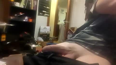 Snapshot of sensai_cock_ninja chatting on June 28, 4:18 am sensai_cock_ninja online show from June 28, 4:18 am