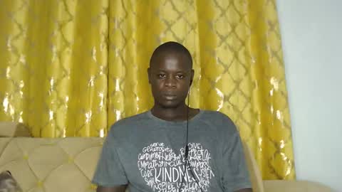 Snapshot of sensation_2 chatting on May 6, 8:25 pm Charles online show from May 6, 8:25 pm