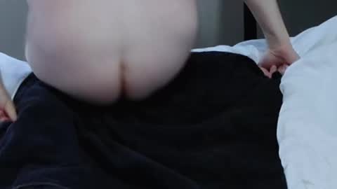 Snapshot of sensatyr chatting on February 15, 9:22 pm Daddy Dave online show from February 15, 9:22 pm