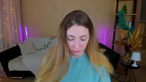 sensitiveheartt online show from January 18, 8:29 am