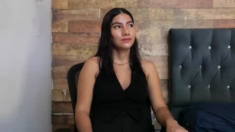 senssual_goddess online show from April 13, 4:01 pm