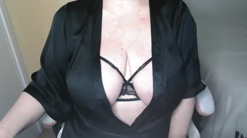 CRIS  online show from November 23, 6:41 pm