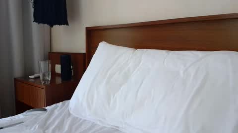 Cam online show from December 14, 9:08 pm