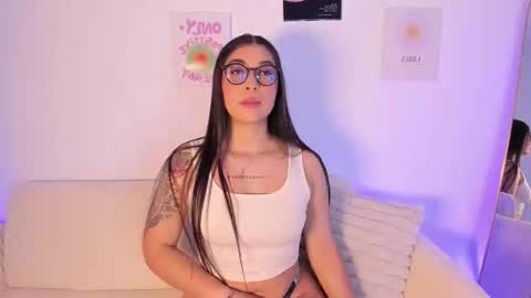 Snapshot of sensualhaven_ chatting on March 15, 8:04 pm sensualhaven_ online show from March 15, 8:04 pm