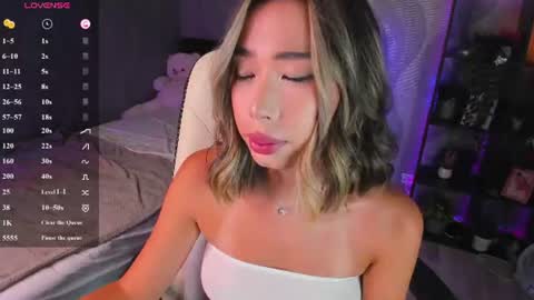 Kiki online show from June 26, 3:16 pm