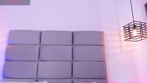 Jeen  online show from March 21, 8:23 pm