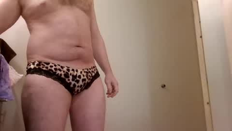 sensualuncut4u4fun online show from March 26, 4:56 pm