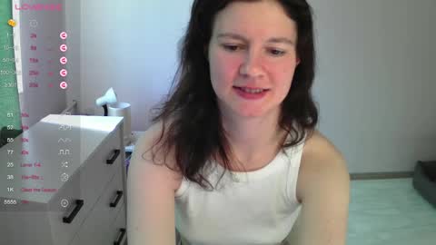 Snapshot of senxsual_tease chatting on March 30, 11:22 am senxsual_tease online show from March 30, 11:22 am