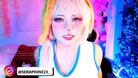Snapshot of seraphine23_ chatting on December 18, 3:12 am seraphine online show from December 18, 3:12 am