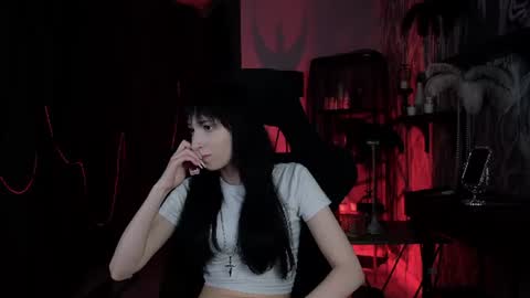 Snapshot of seraphinesparda chatting on June 13, 11:52 am Sera online show from June 13, 11:52 am