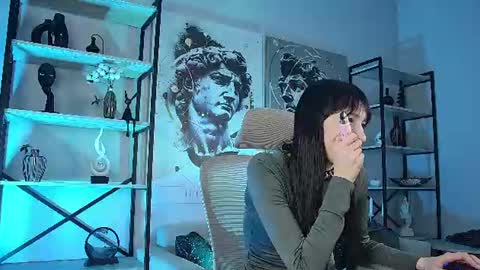 Snapshot of seraphinesparda chatting on June 14, 1:57 pm Sera online show from June 14, 1:57 pm