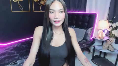 RED HARPER online show from November 6, 1:39 am