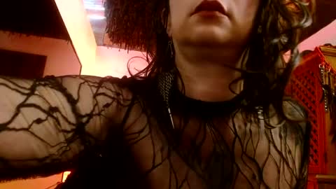 Snapshot of serena_xyz chatting on April 26, 3:10 pm Serena Xyz online show from April 26, 3:10 pm