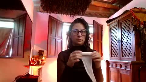 Snapshot of serena_xyz chatting on May 16, 2:27 pm Serena Xyz online show from May 16, 2:27 pm