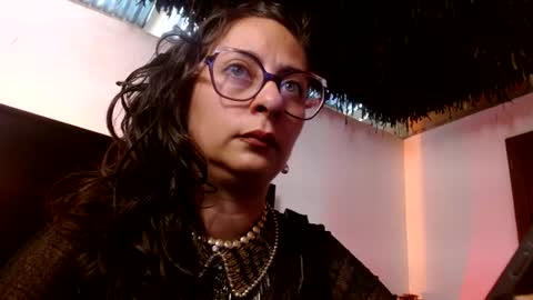Serena Xyz online show from June 11, 6:17 pm