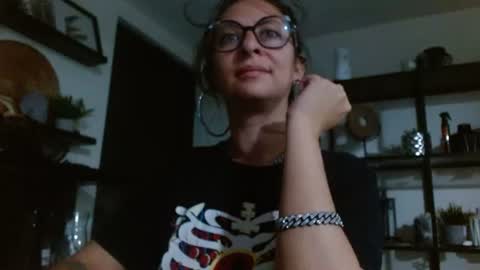 Serena Xyz online show from July 5, 8:54 am