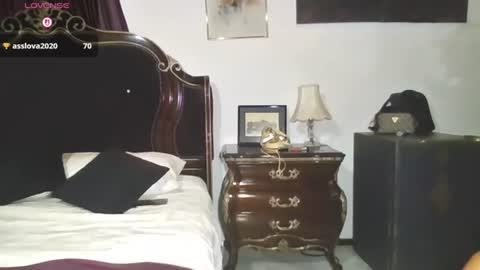 Snapshot of serenanyxon chatting on July 18, 10:46 pm serenanyxon online show from July 18, 10:46 pm
