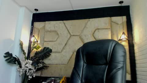 Serene online show from April 9, 12:54 pm