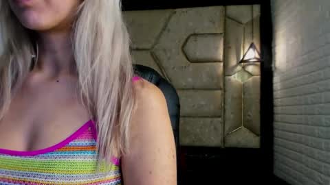 Serene online show from April 11, 12:53 pm