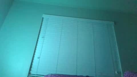 Snapshot of serenityfaith1 chatting on December 19, 10:33 am serenityfaith1 online show from December 19, 10:33 am