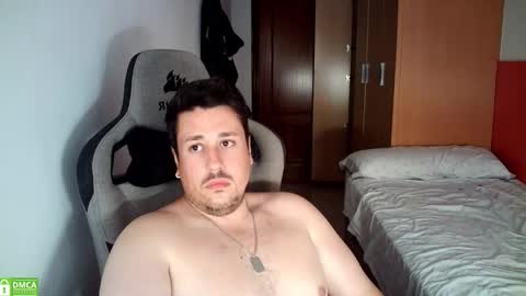 Snapshot of sergio95n chatting on September 14, 2:38 pm Pollos online show from September 14, 2:38 pm