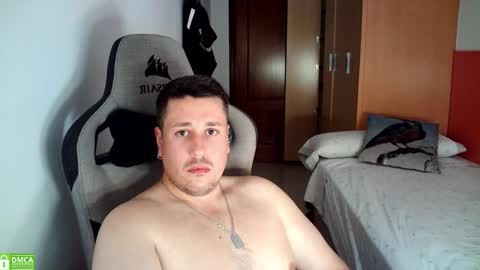 Snapshot of sergio95n chatting on September 23, 1:58 pm Pollos online show from September 23, 1:58 pm