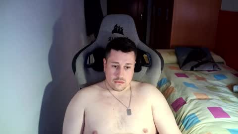 Snapshot of sergio95n chatting on March 14, 2:55 pm Pollos online show from March 14, 2:55 pm