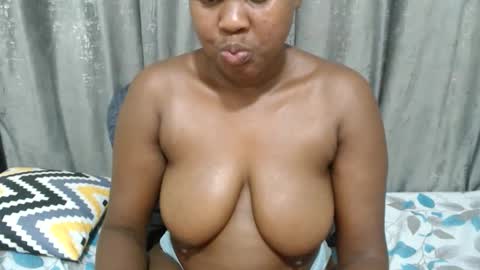 Snapshot of serry_ce chatting on June 10, 6:29 pm Mary online show from June 10, 6:29 pm