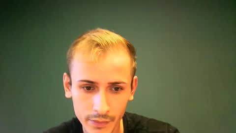 Snapshot of sesinha69 chatting on October 25, 1:29 pm Sesinha online show from October 25, 1:29 pm