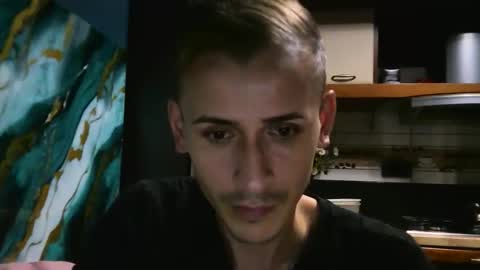 Snapshot of sesinha69 chatting on October 30, 7:47 pm Sesinha online show from October 30, 7:47 pm