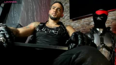 seth_0wner online show from May 28, 2:31 am