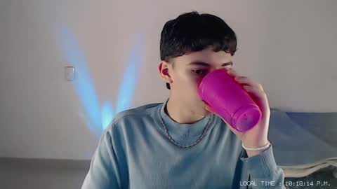 seth_ryder online show from November 13, 3:16 am