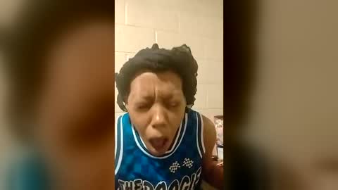 sethandrah_n_crazyeyes online show from June 22, 4:20 am