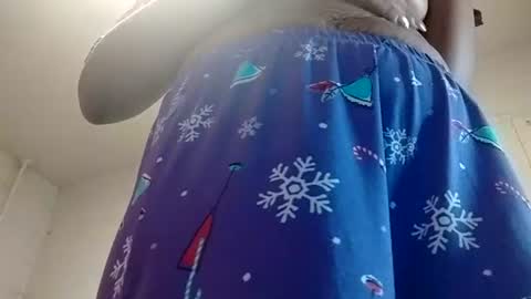 sethandrah_n_crazyeyes online show from July 3, 10:32 am