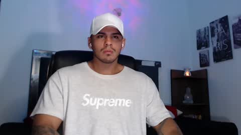 Snapshot of setth_king chatting on January 15, 10:06 am Setth King online show from January 15, 10:06 am