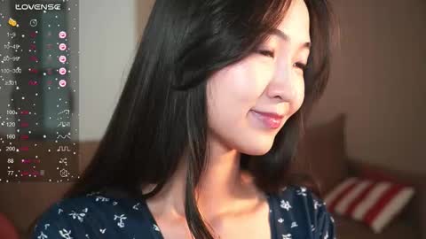 Sana online show from November 29, 2:42 pm